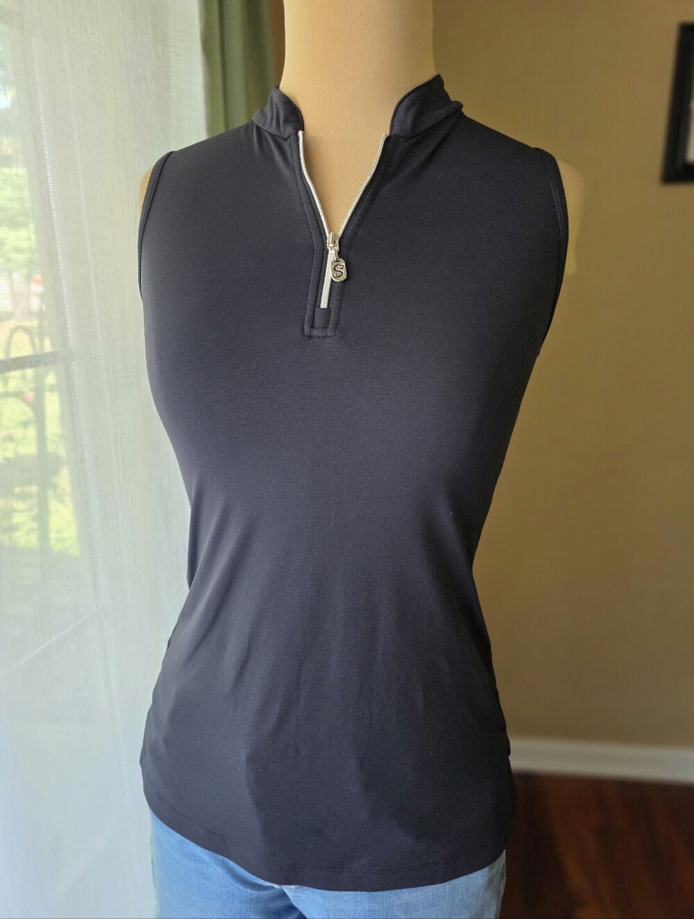 Sofibella Women's Black 1/4 Zip Sleeveless Golf Polo Performance Top Size XS